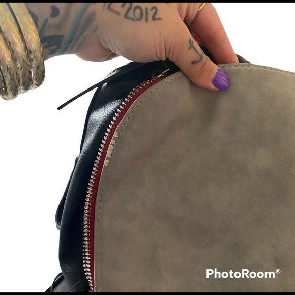 Steve Madden backpack - Picture 3 of 5